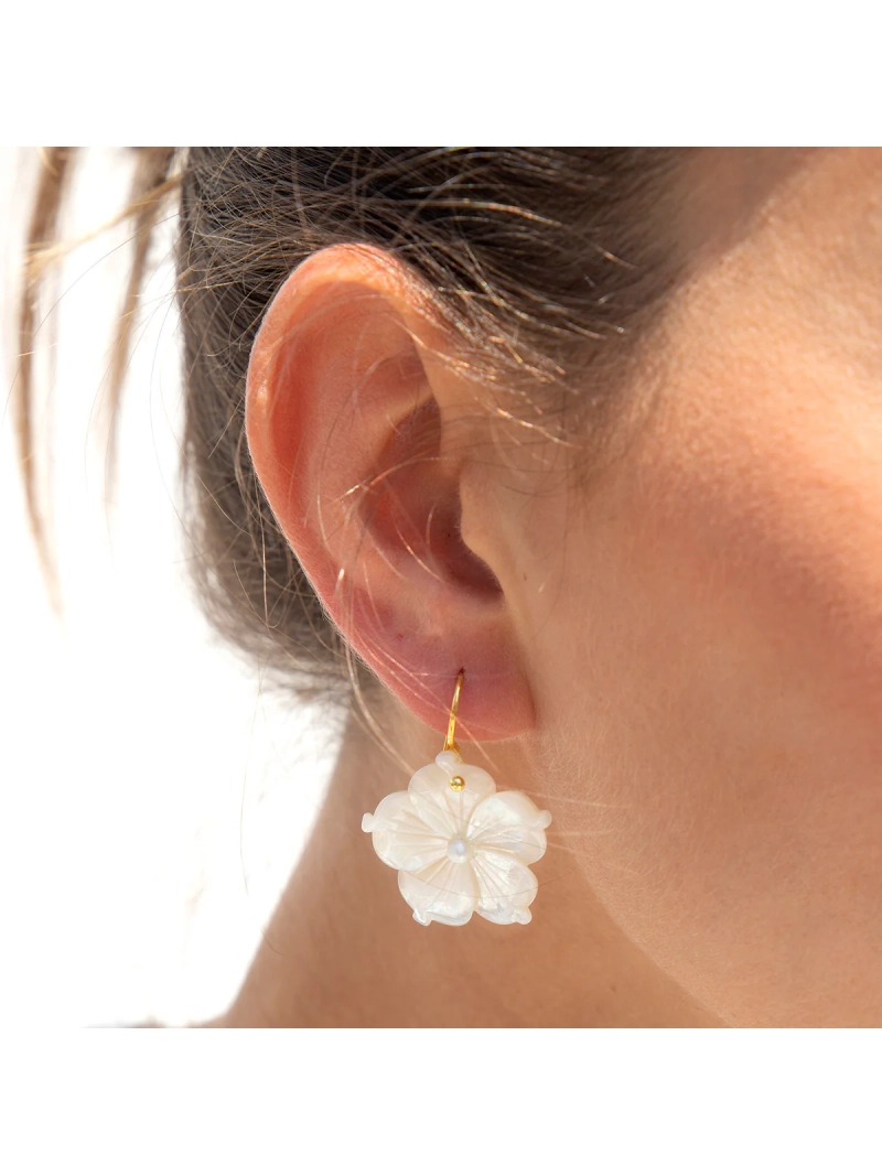 Antheia Mini White Flower Earrings Accessories ss26