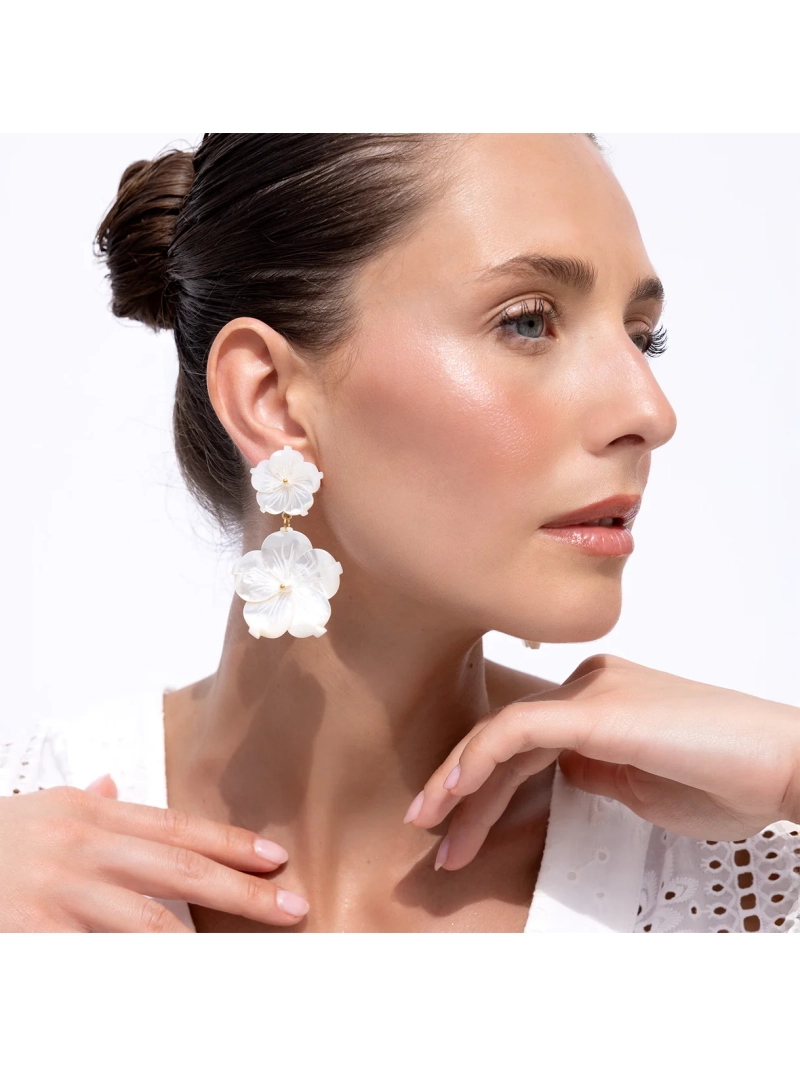 Antheia White Flower Dangle Earrings Accessories ss26